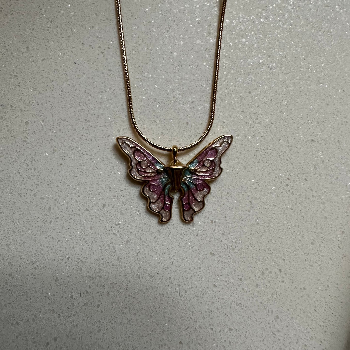 Mariposa Necklace