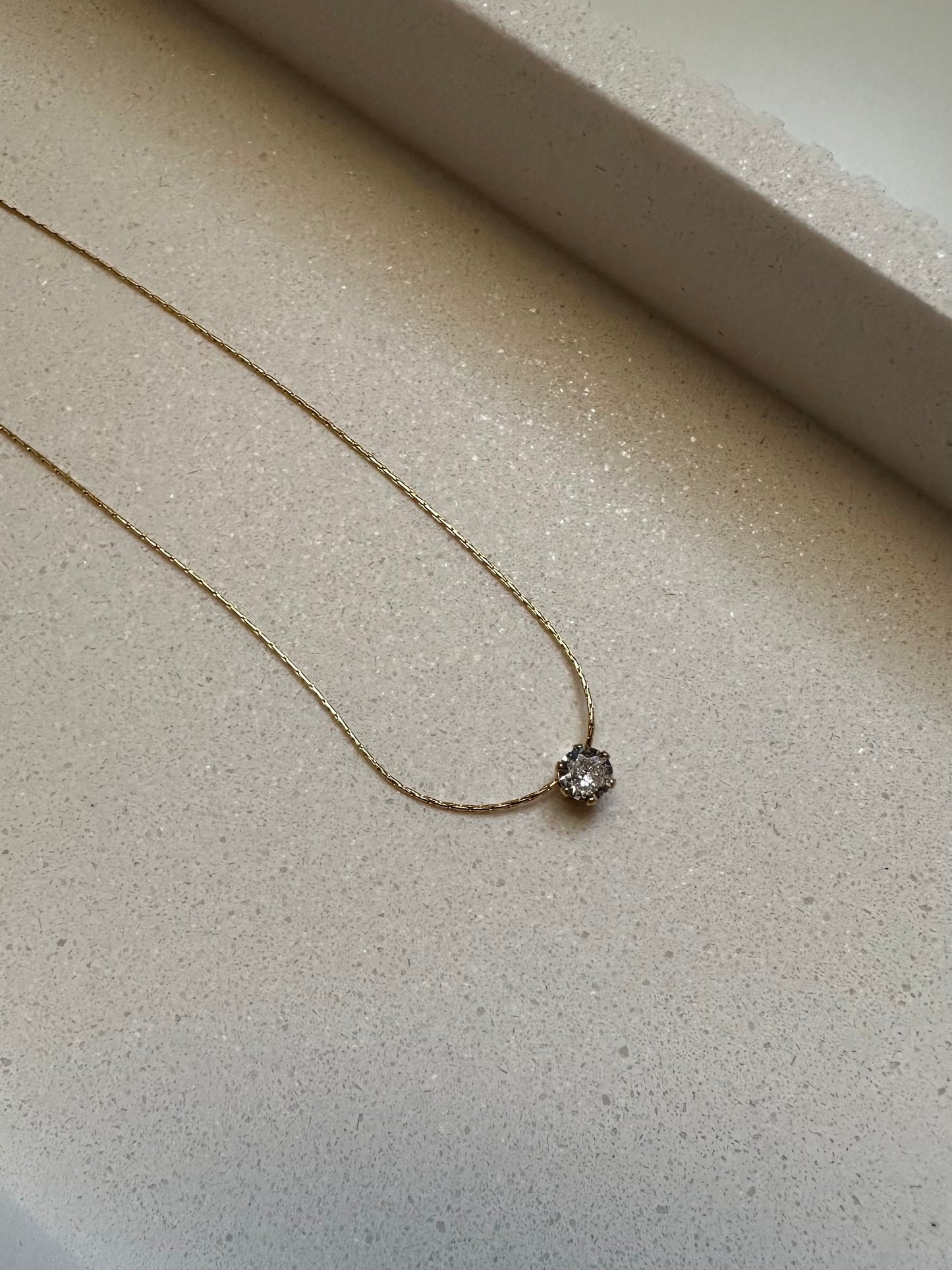 Small diamond Necklace