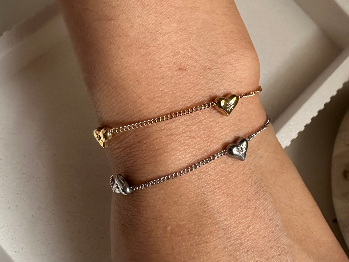 pretty heart bracelet